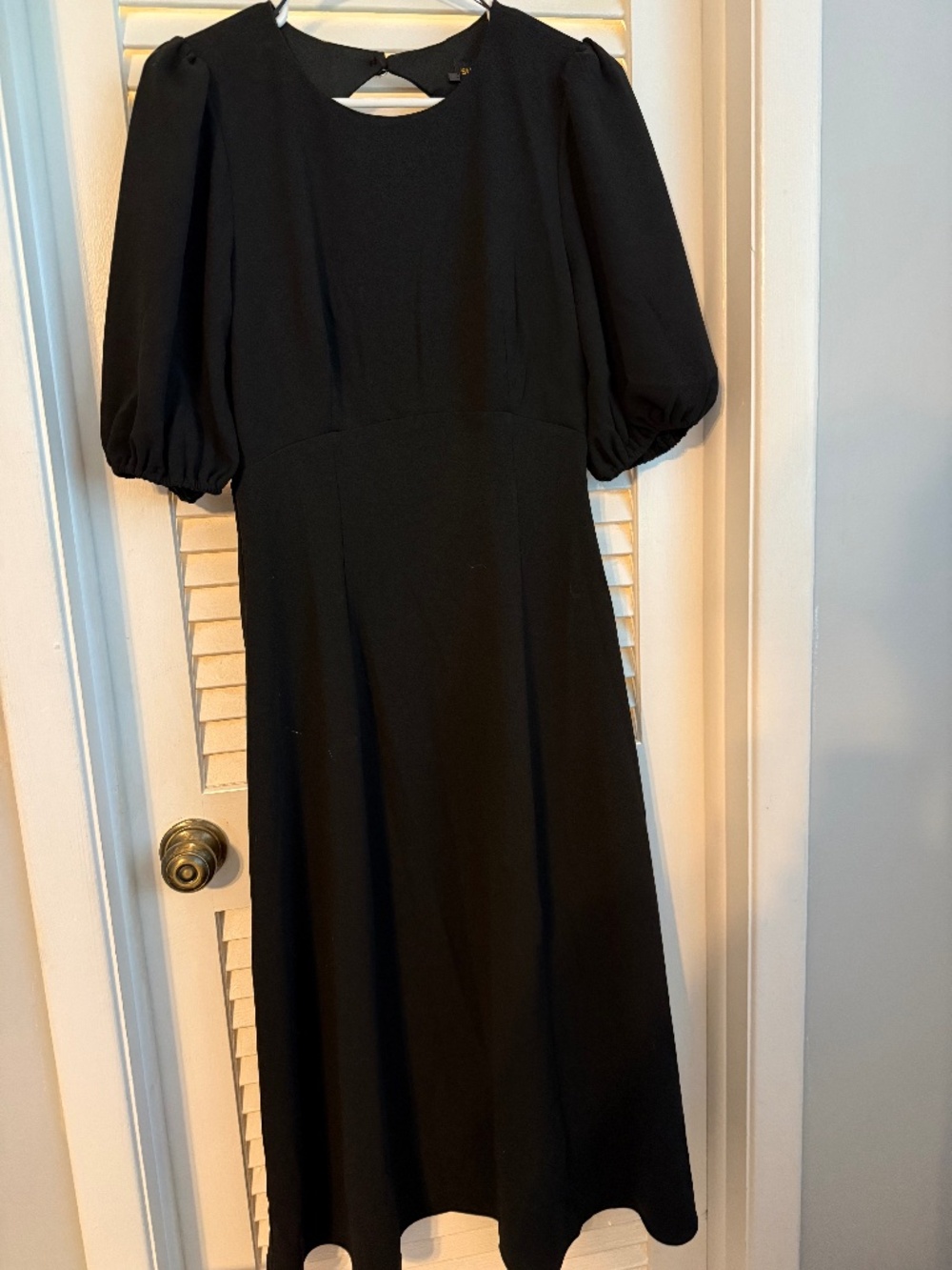 Black elegant midi/knee length crepe dress